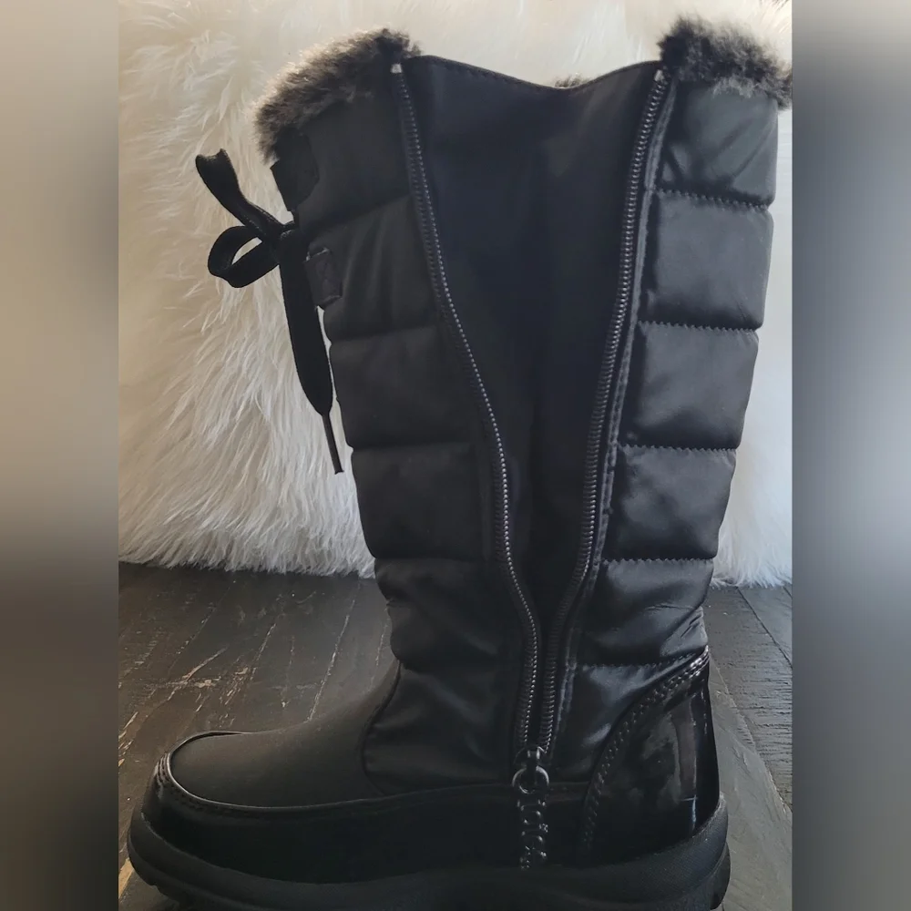 TOTES Hollie Thermolite Waterproof Faux Fur Lined Snow Boots Girls Size 12